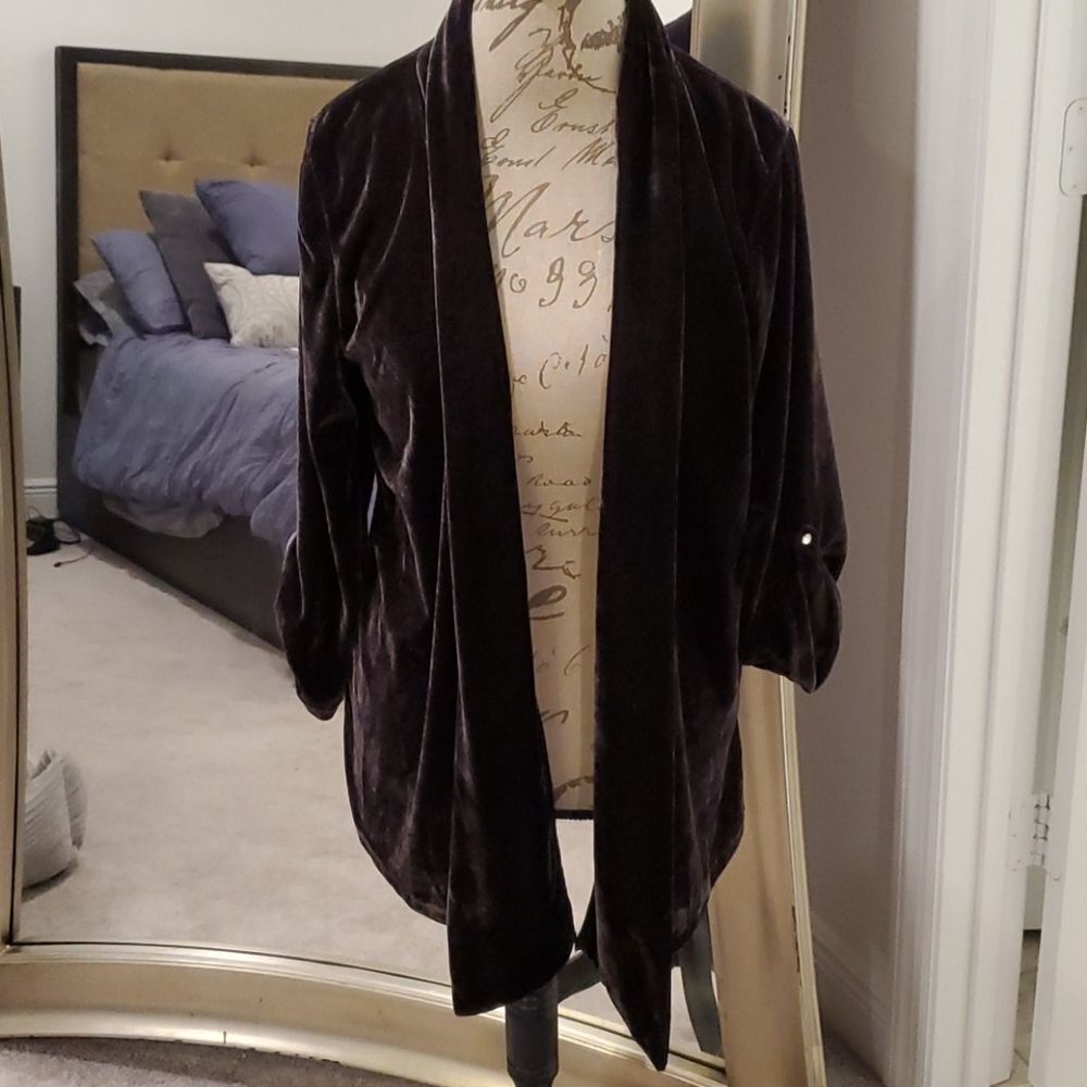 Beautiful eggplant colored French Laundry cardigan